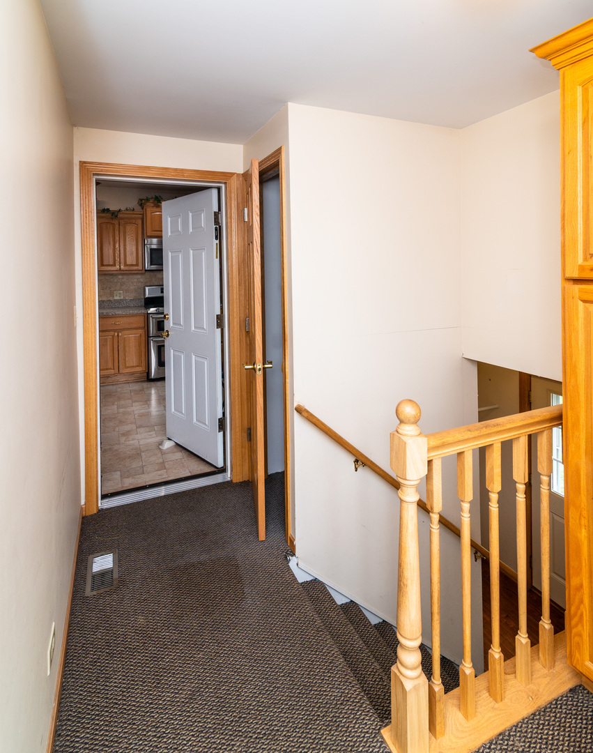 4829 Forster Avenue Property Photo 37