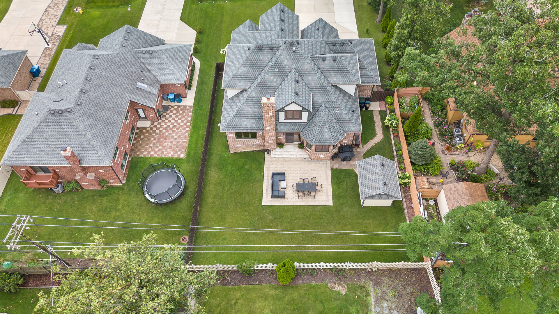10047 S 86th Court Property Photo 6