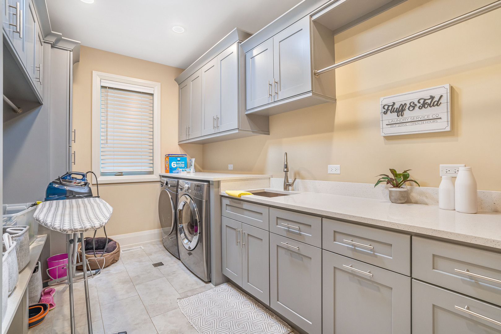 10047 S 86th Court Property Photo 14