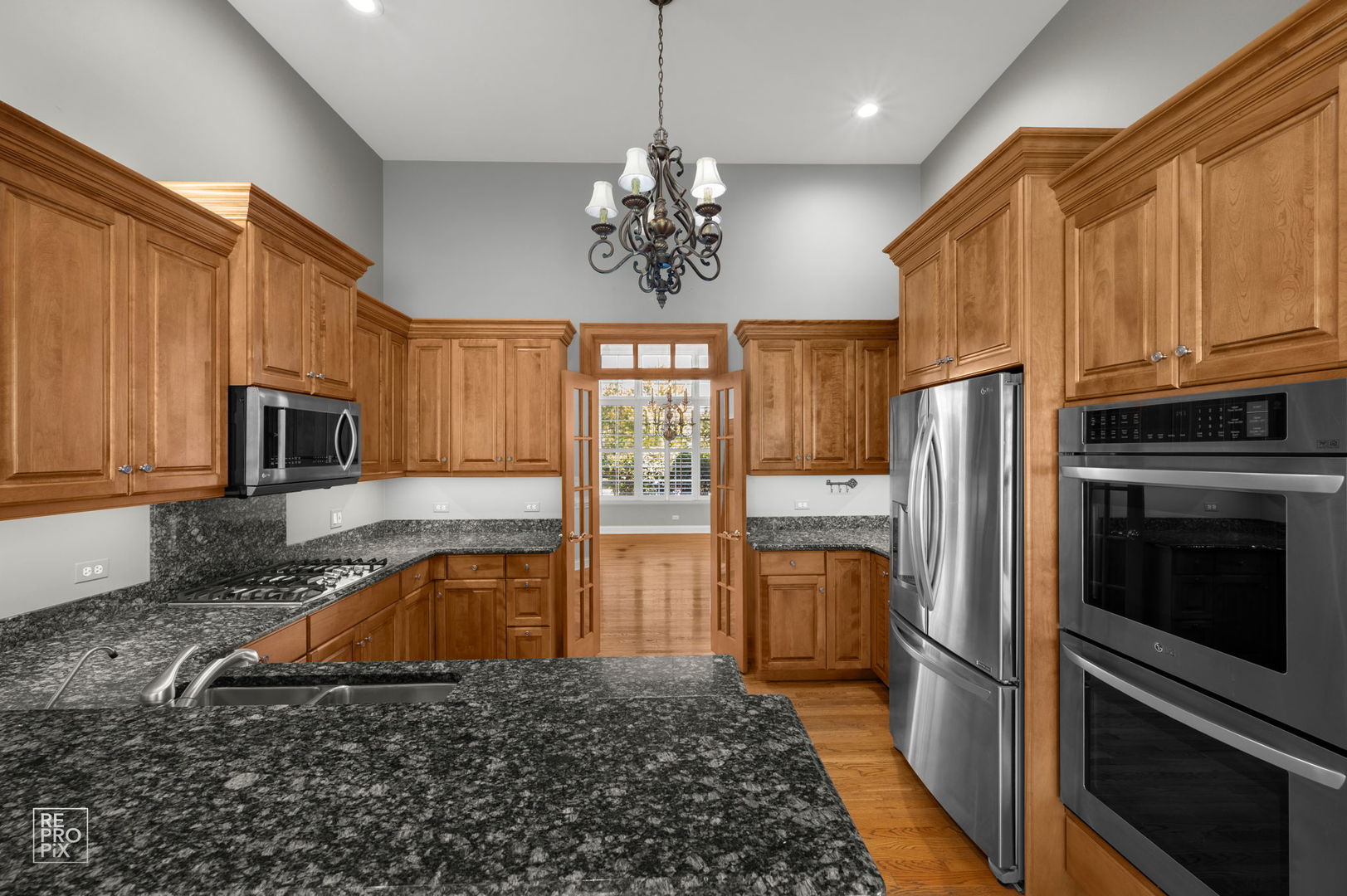 2197 Fargo Boulevard Property Photo 15