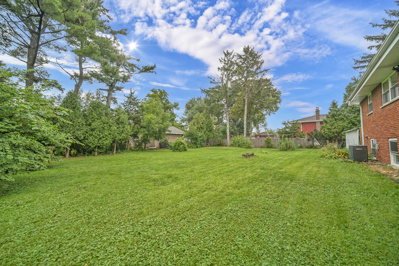 10718 S Neenah Avenue Property Photo 7