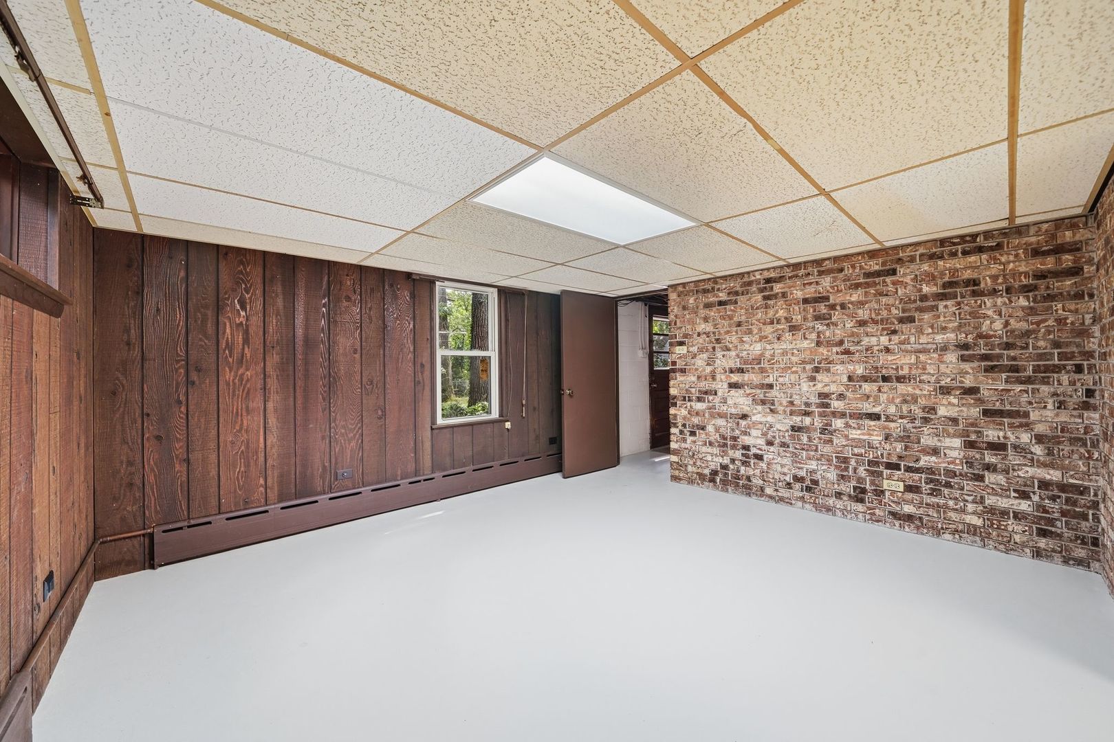 14545 Laporte Avenue Property Photo 31