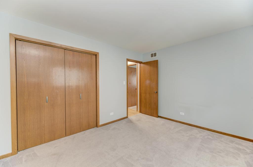 226 Manor Drive 1 Property Photo 16
