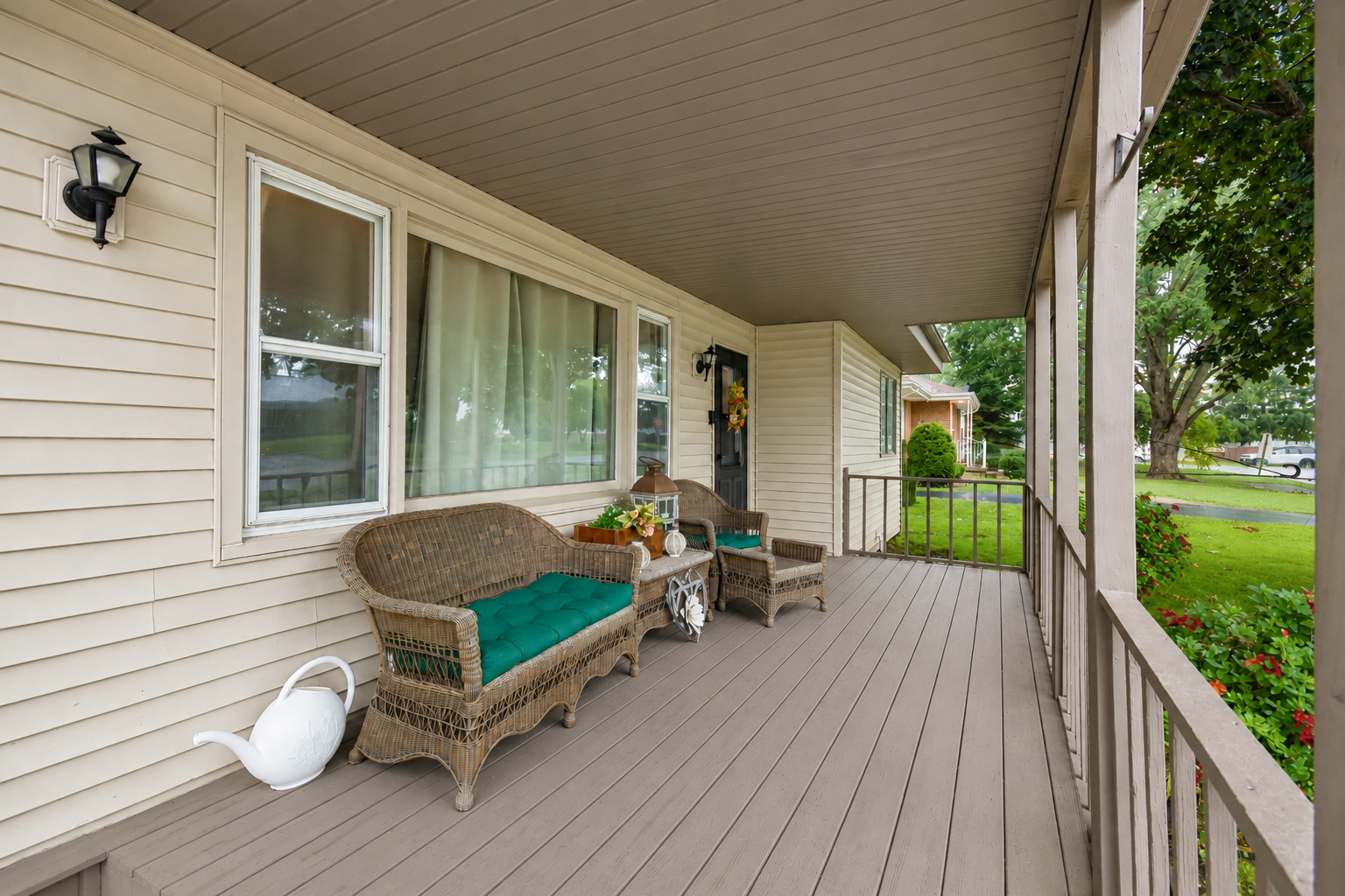 607 Wallace Avenue Property Photo 2