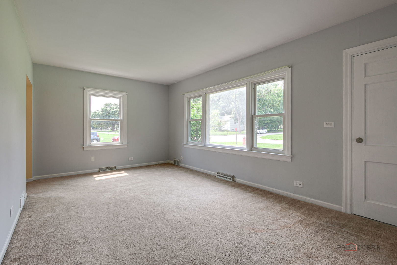 741 Franklin Avenue Property Photo 3