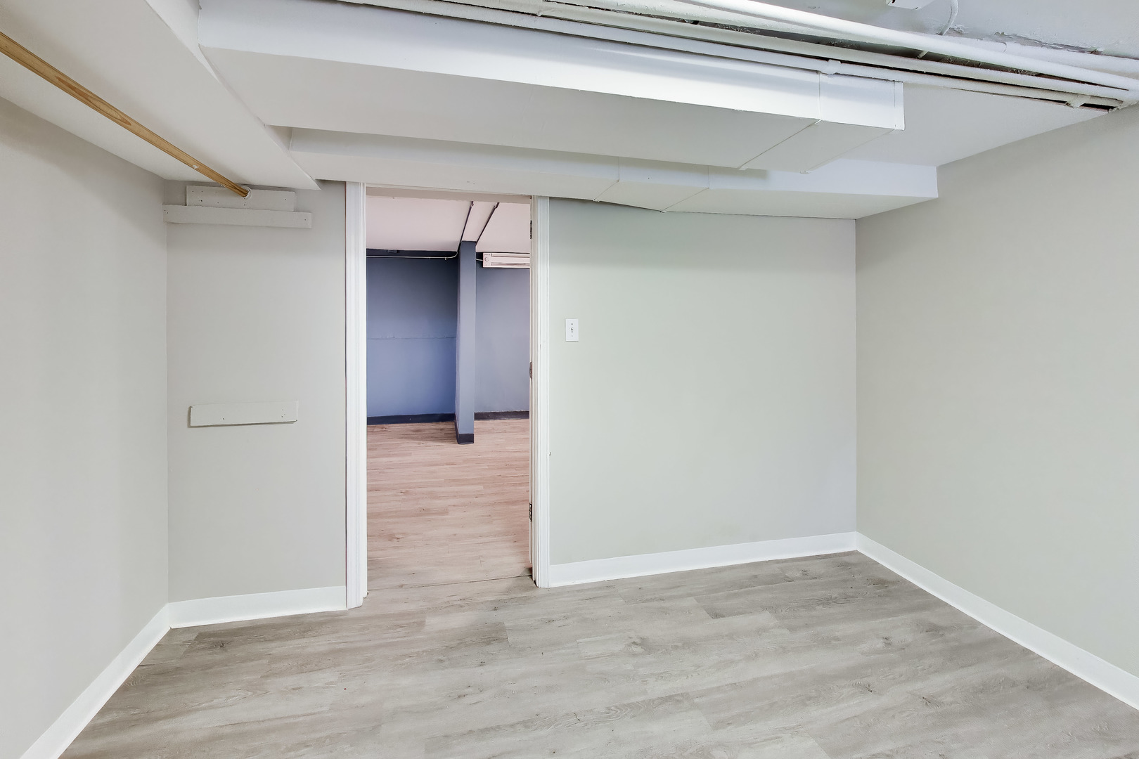 2206 N Kostner Avenue B Property Photo 15