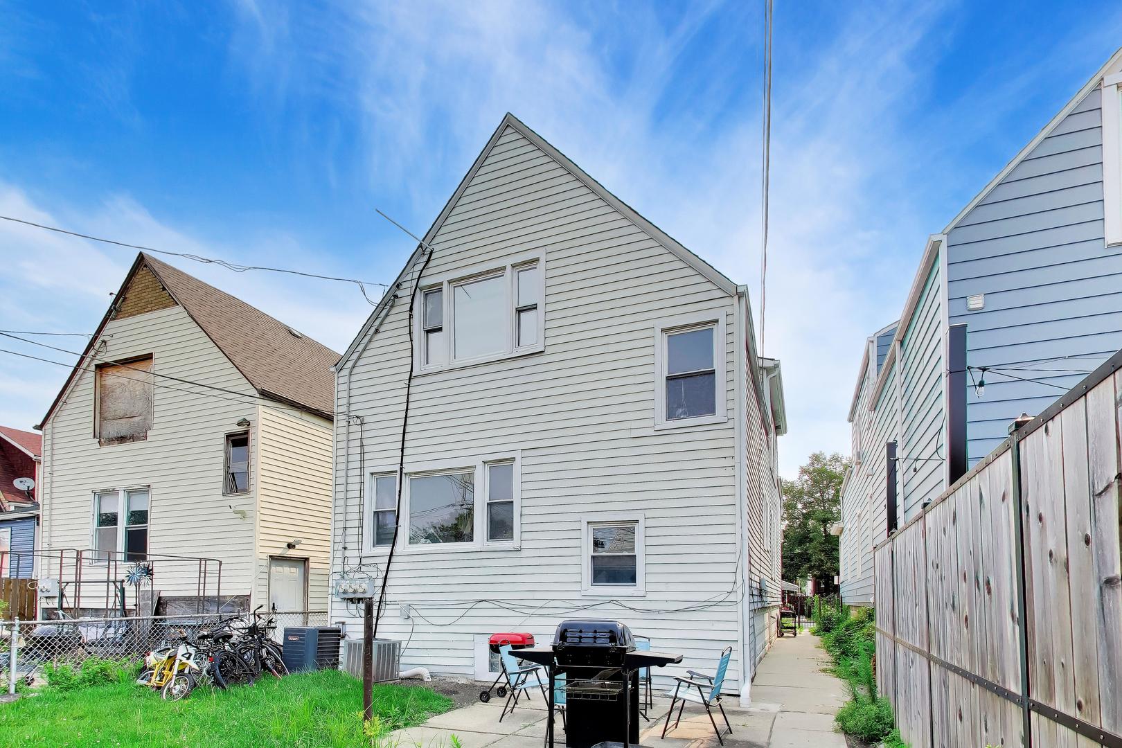 2206 N Kostner Avenue B Property Photo 20