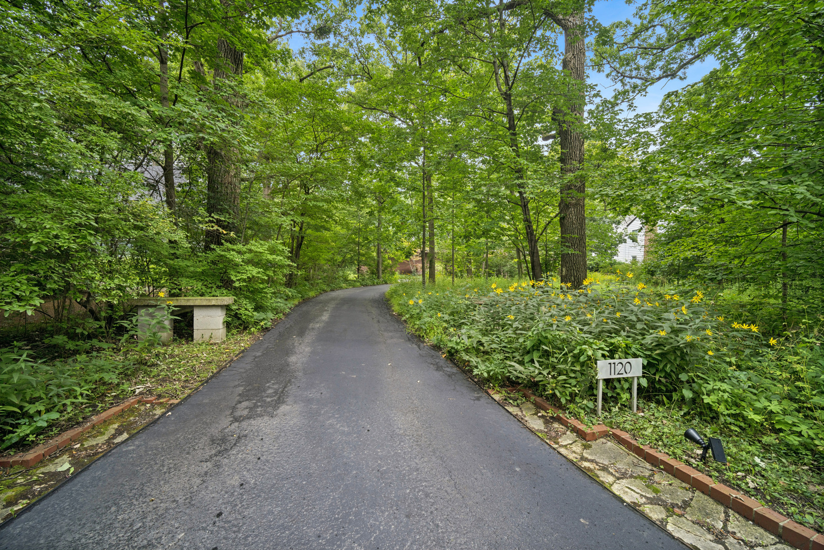 1120 Ridgewood Drive Property Photo 6