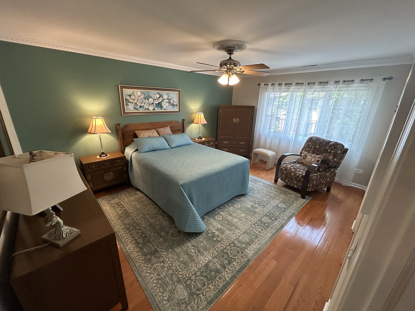 211 Village Drive Property Photo 15