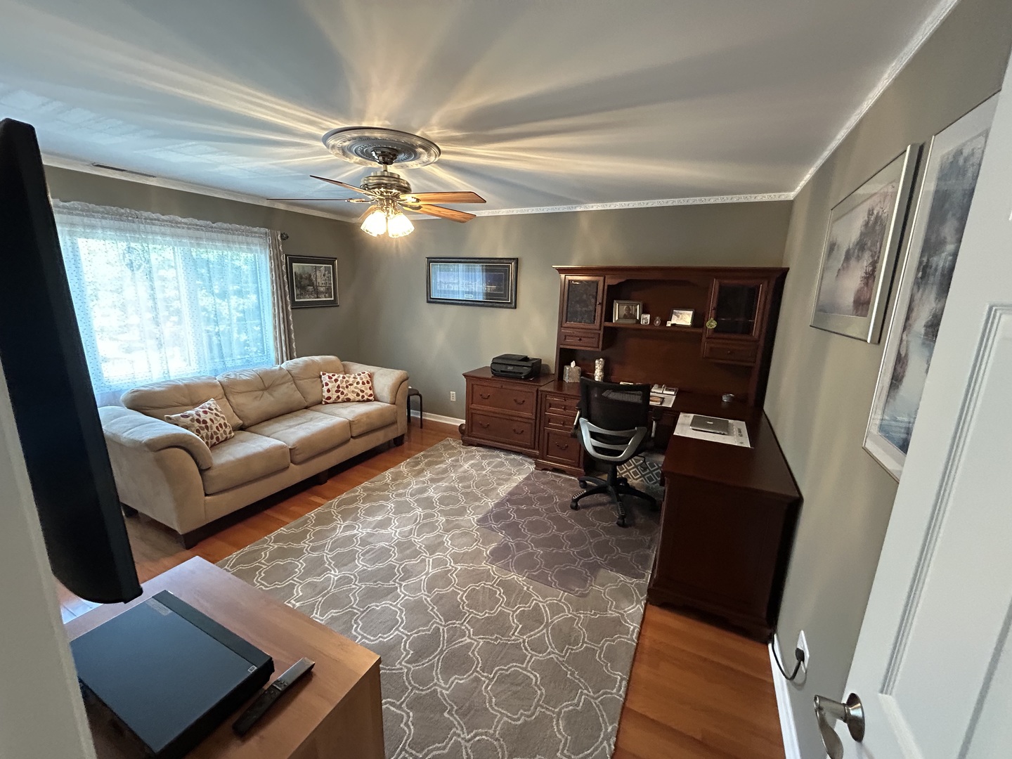 211 Village Drive Property Photo 17