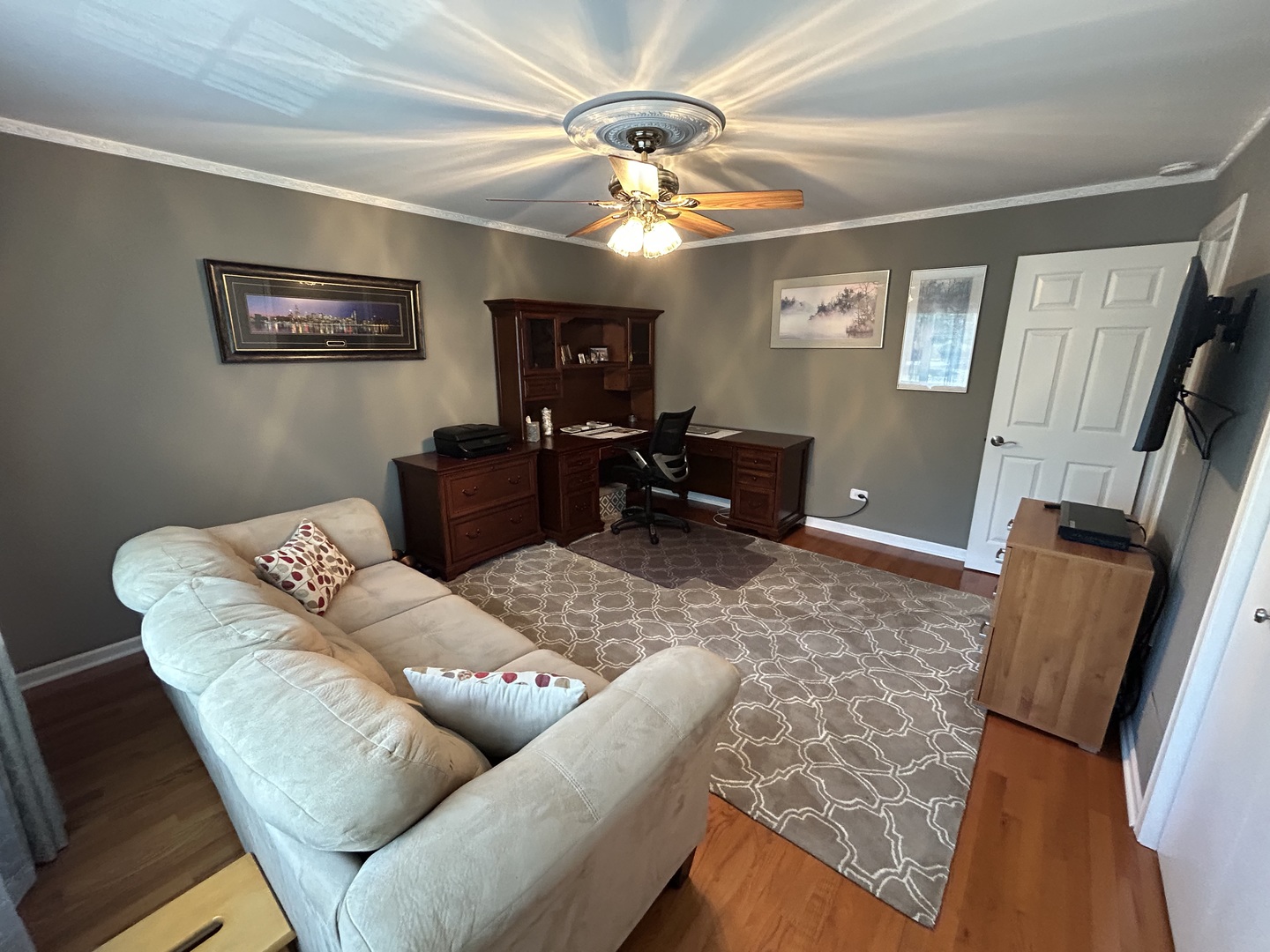 211 Village Drive Property Photo 18