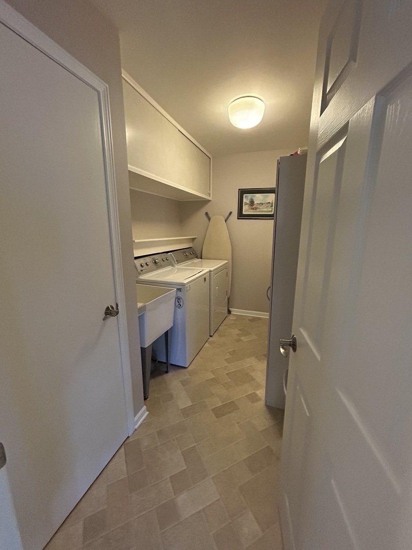 211 Village Drive Property Photo 21