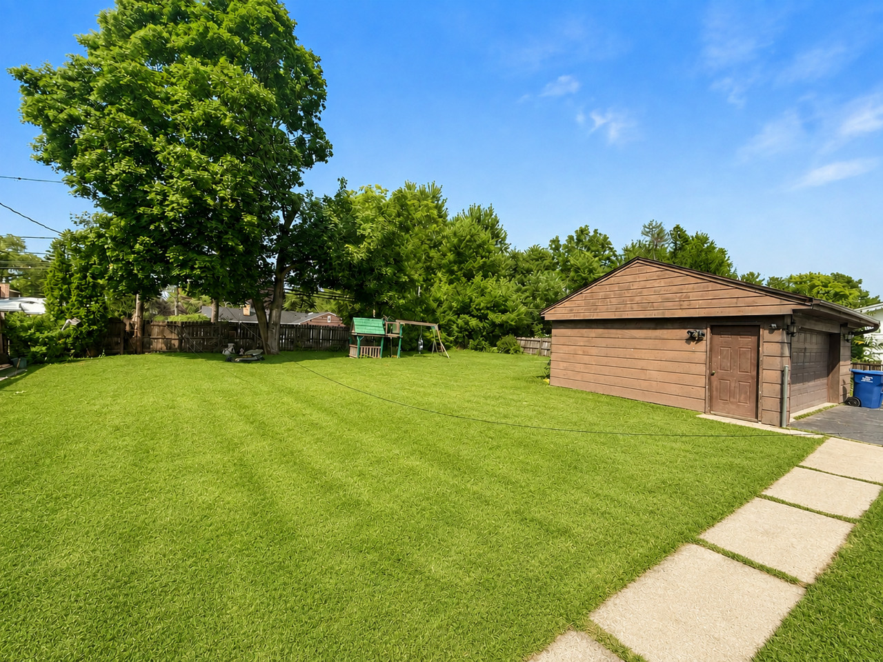 2130 Hawthorne Lane Property Photo 19