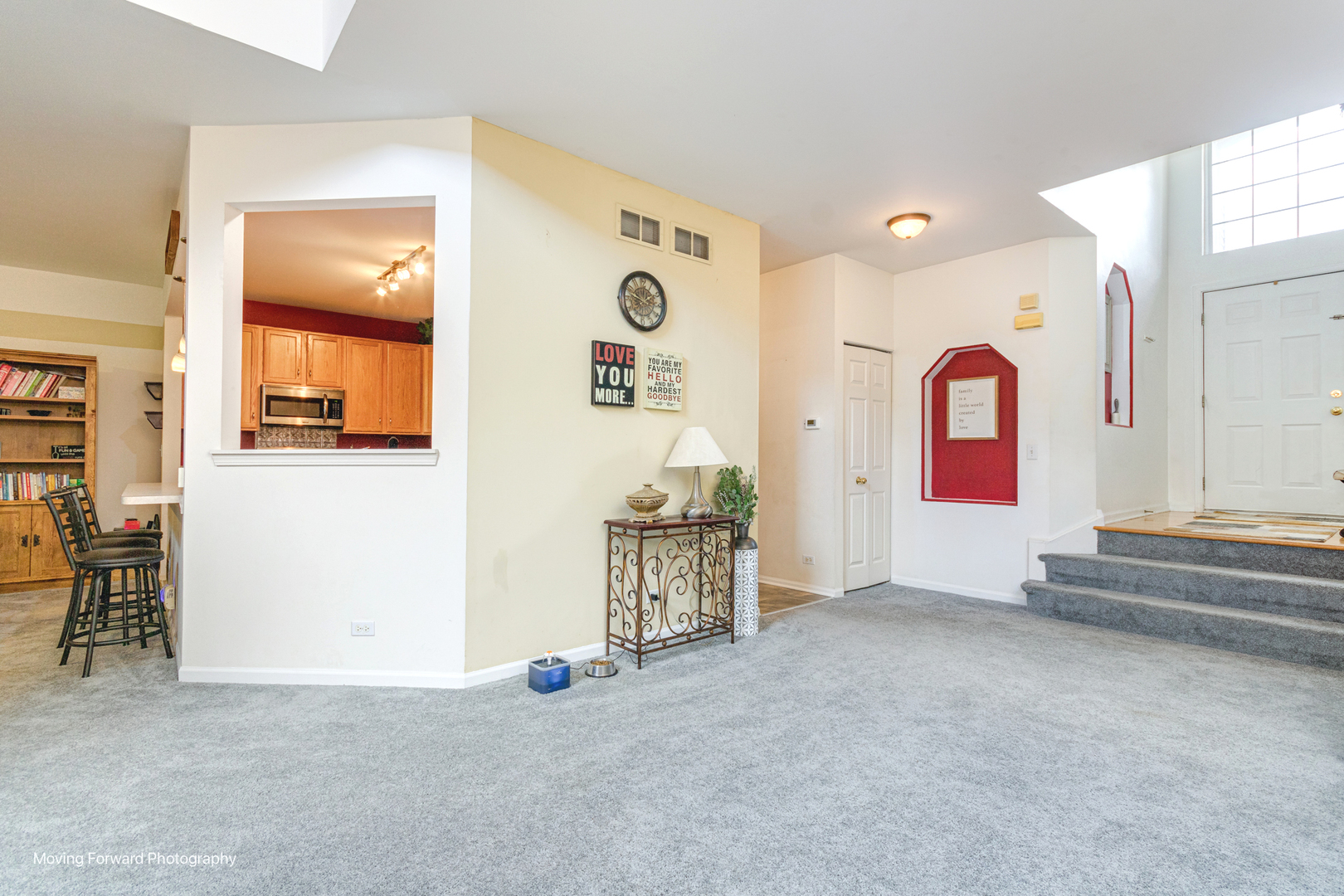 2320 Stonegate Road Property Photo 4