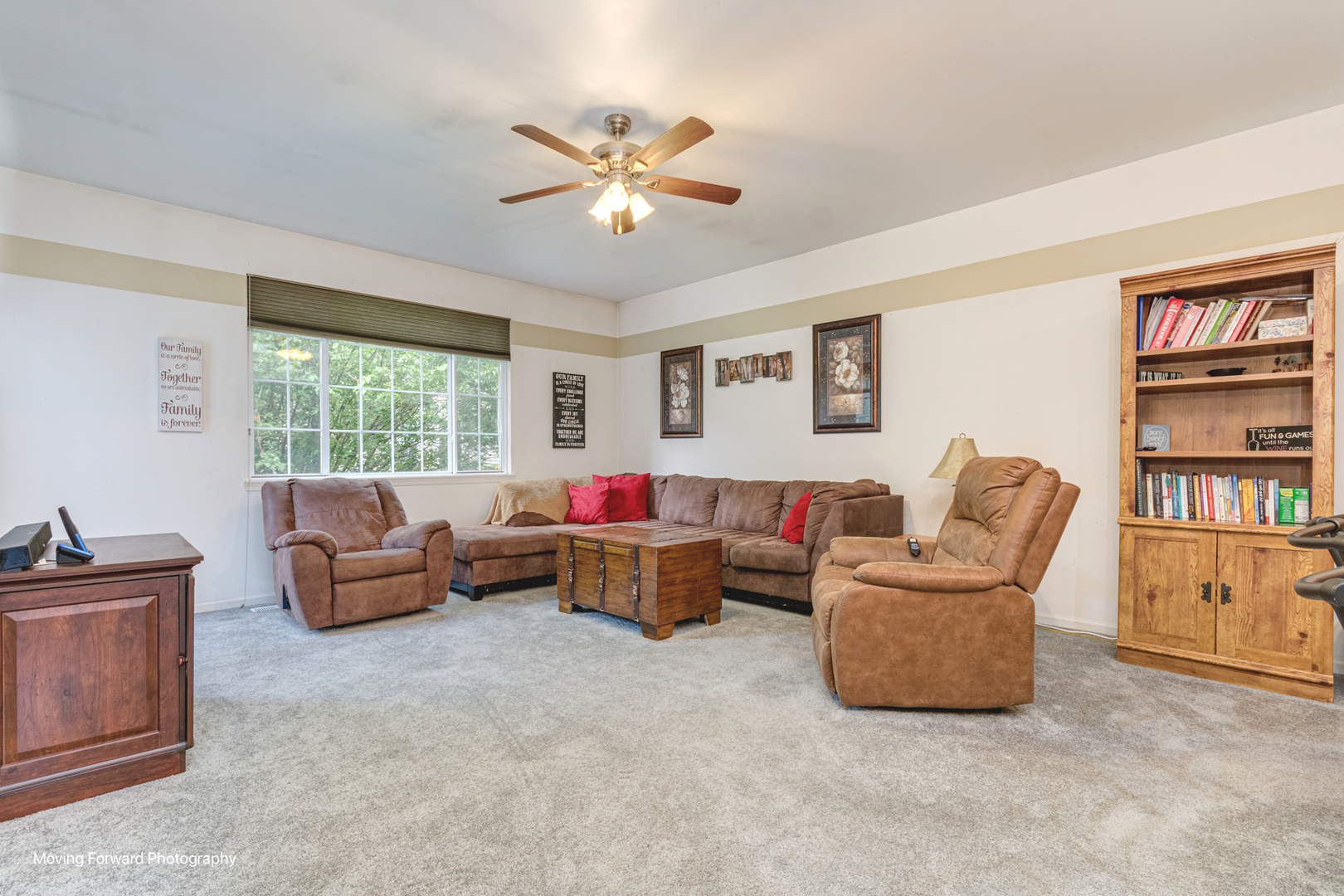2320 Stonegate Road Property Photo 6