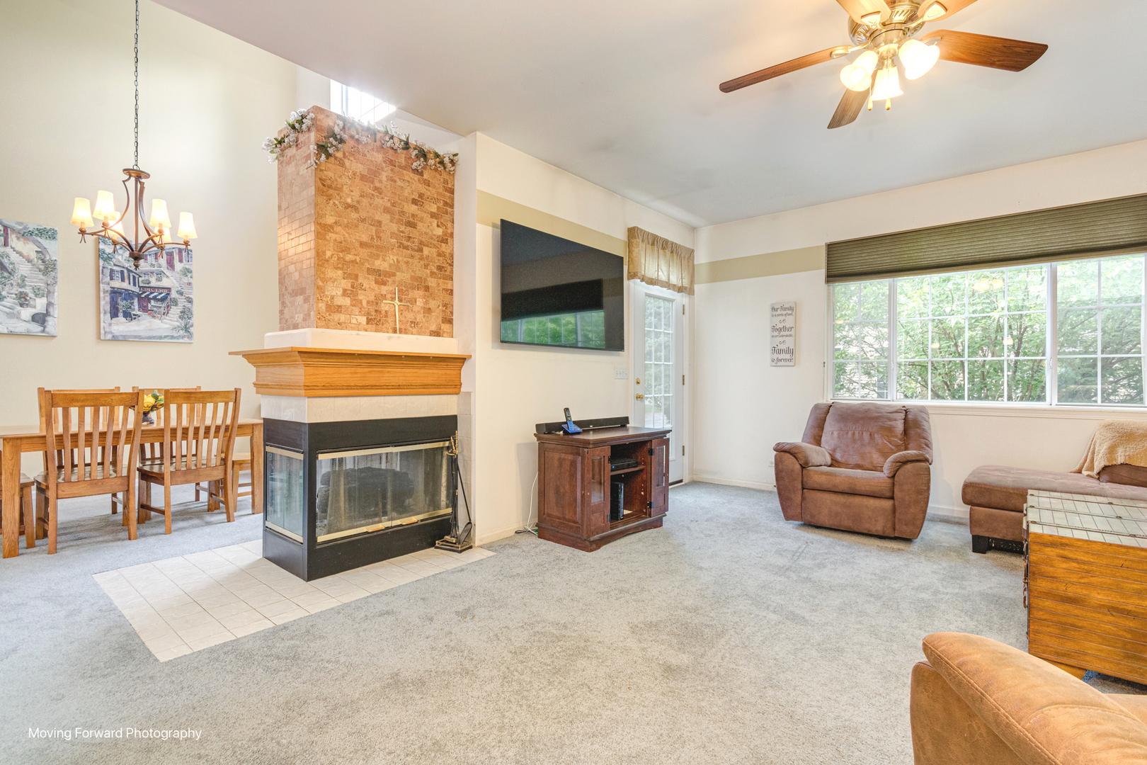 2320 Stonegate Road Property Photo 7