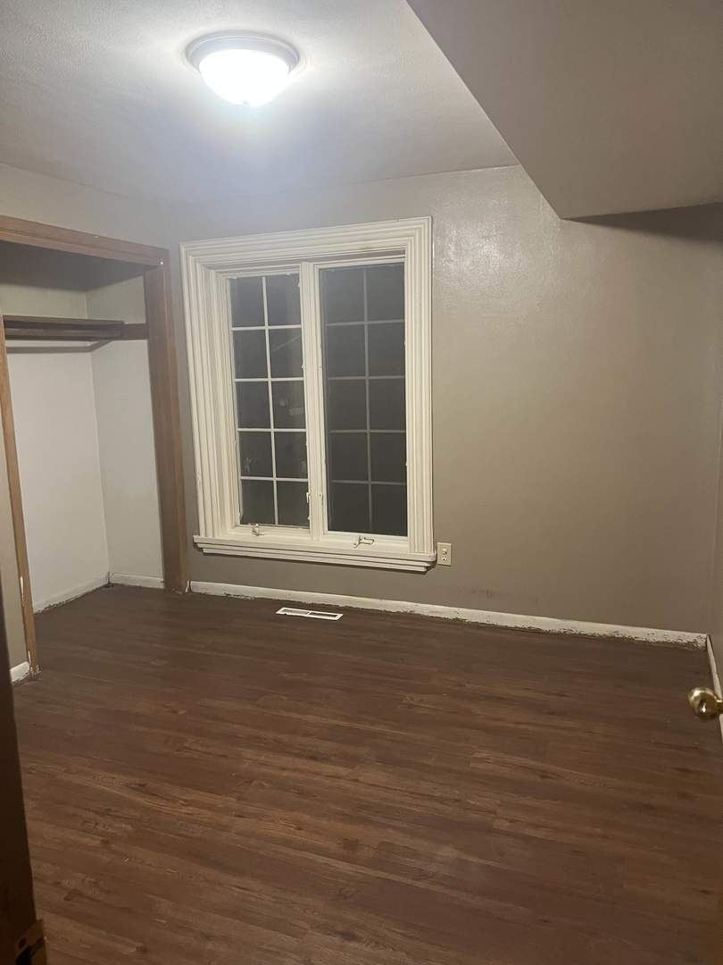 1004 E College Avenue Property Photo 4