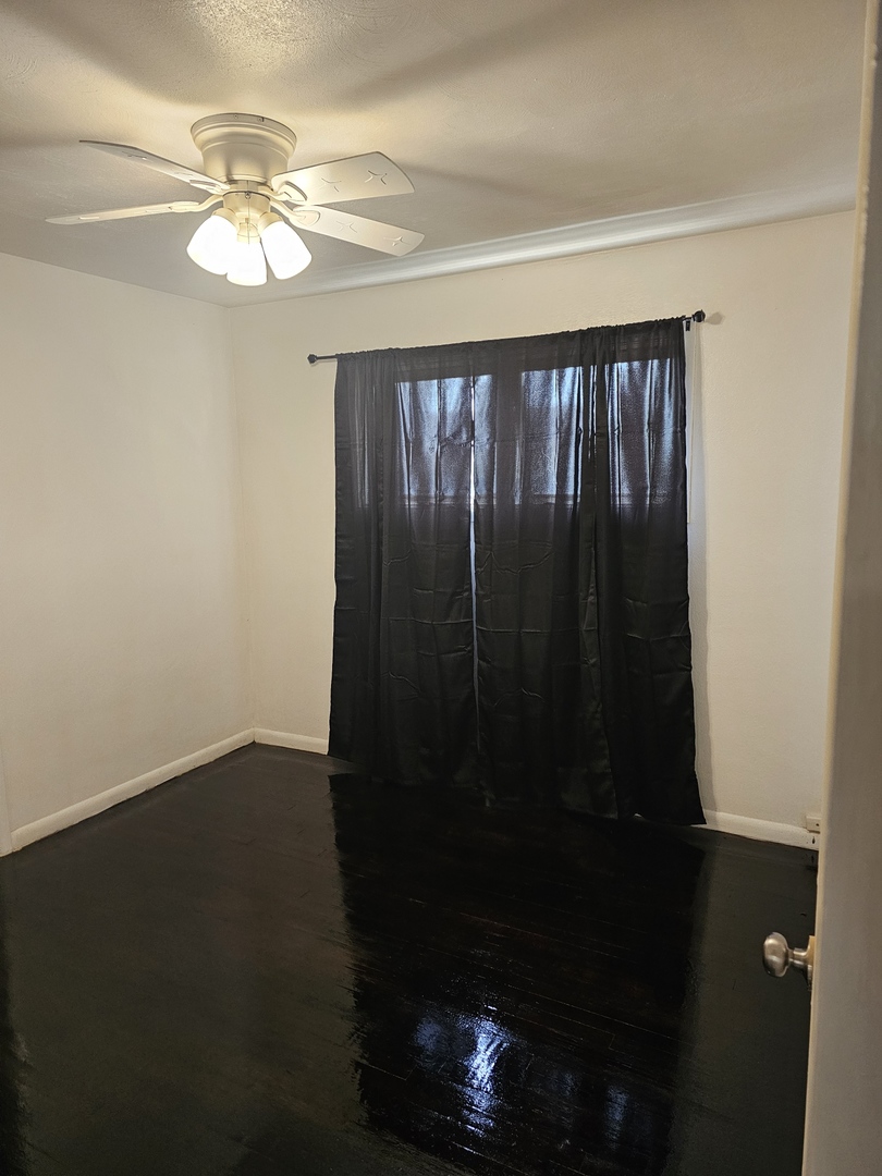 1004 E College Avenue Property Photo 14