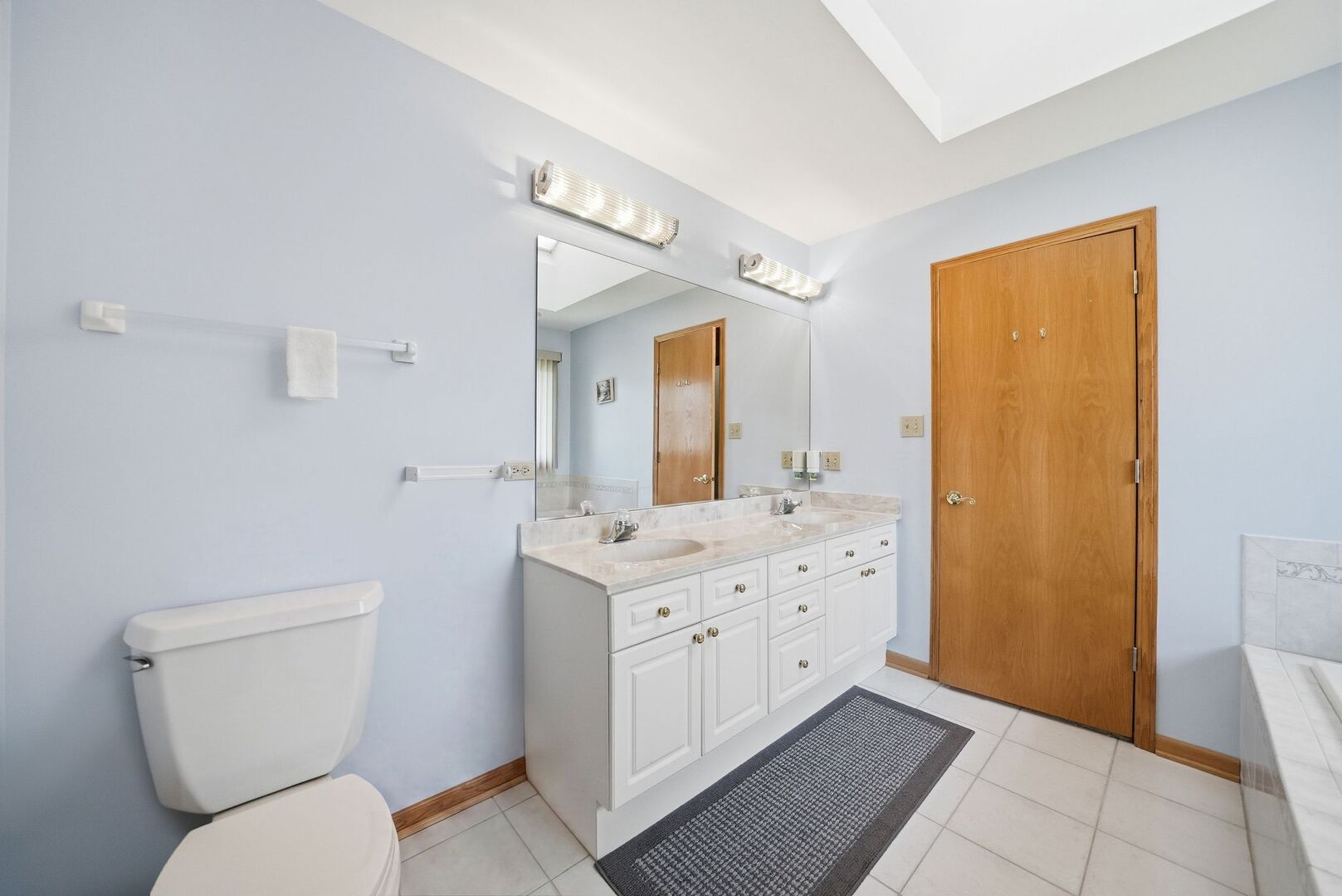 634 Primrose Circle Property Photo 25