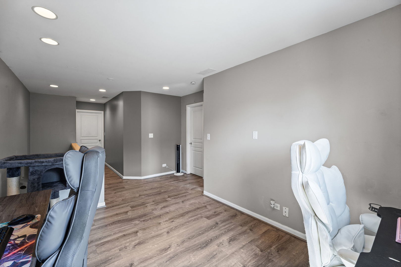 991 Reserve Drive Property Photo 15