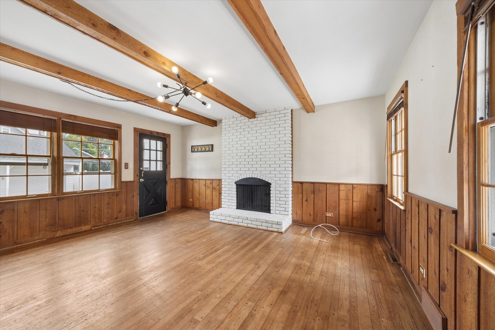 5309 Central Avenue Property Photo 4