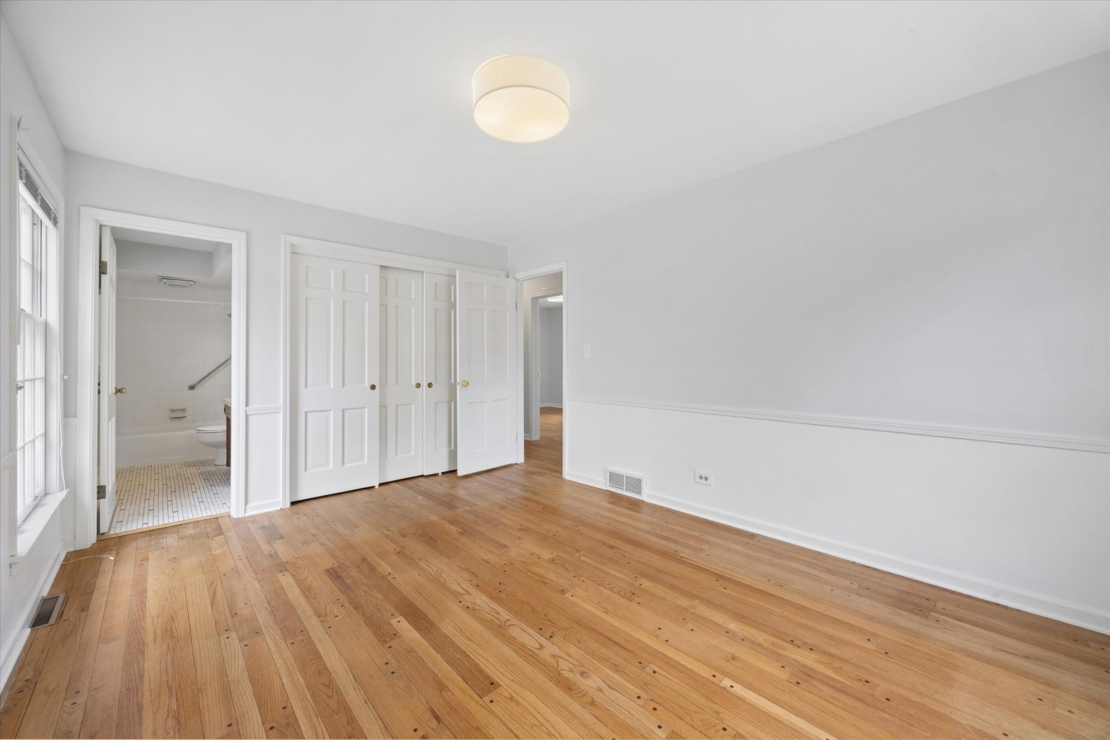 5309 Central Avenue Property Photo 10