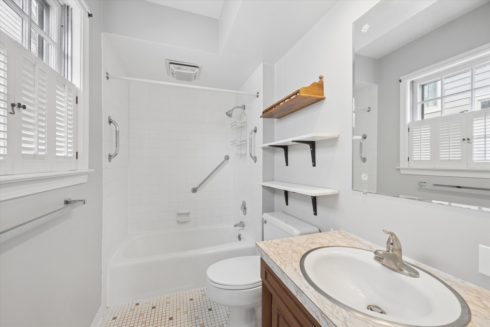 5309 Central Avenue Property Photo 11