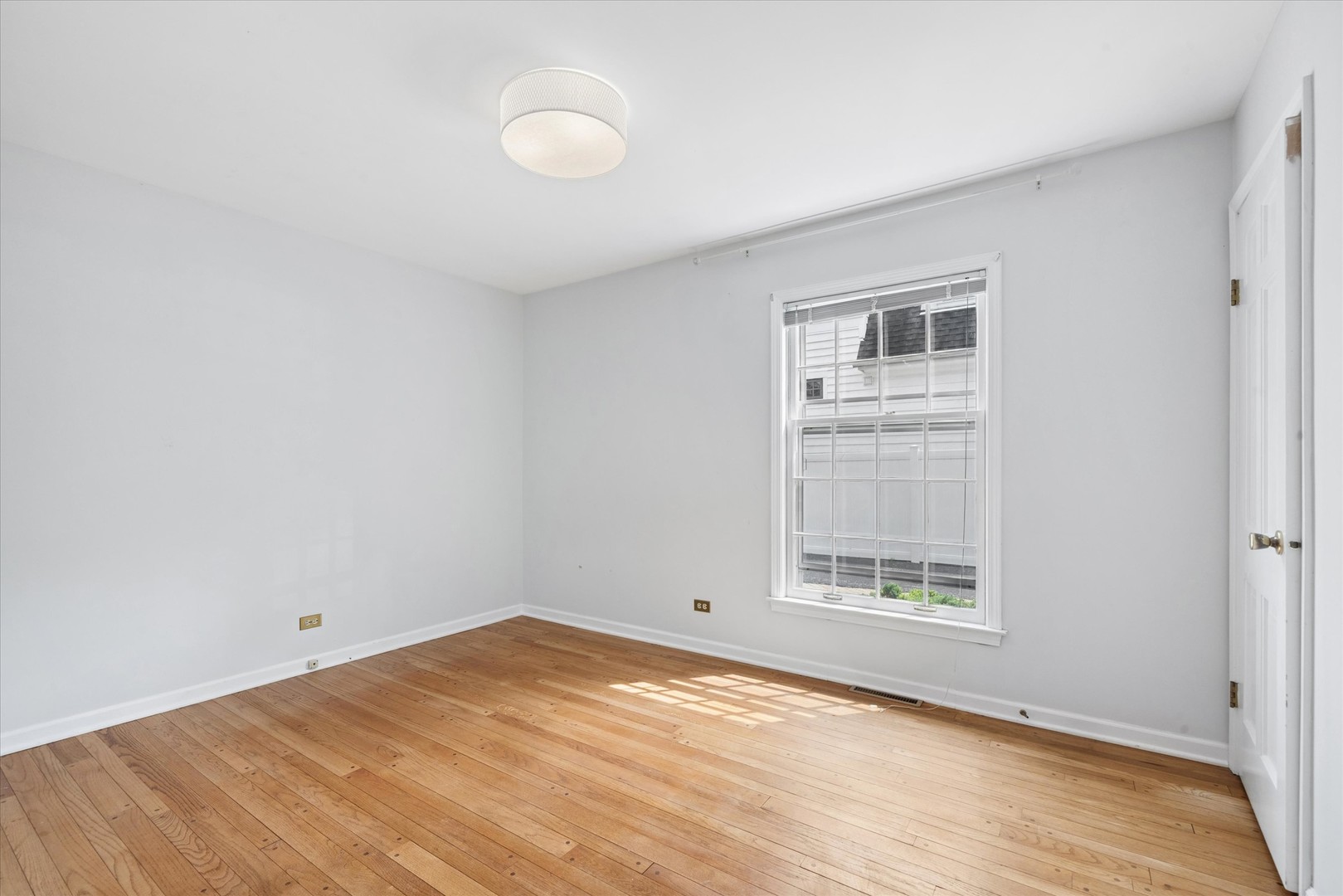 5309 Central Avenue Property Photo 13