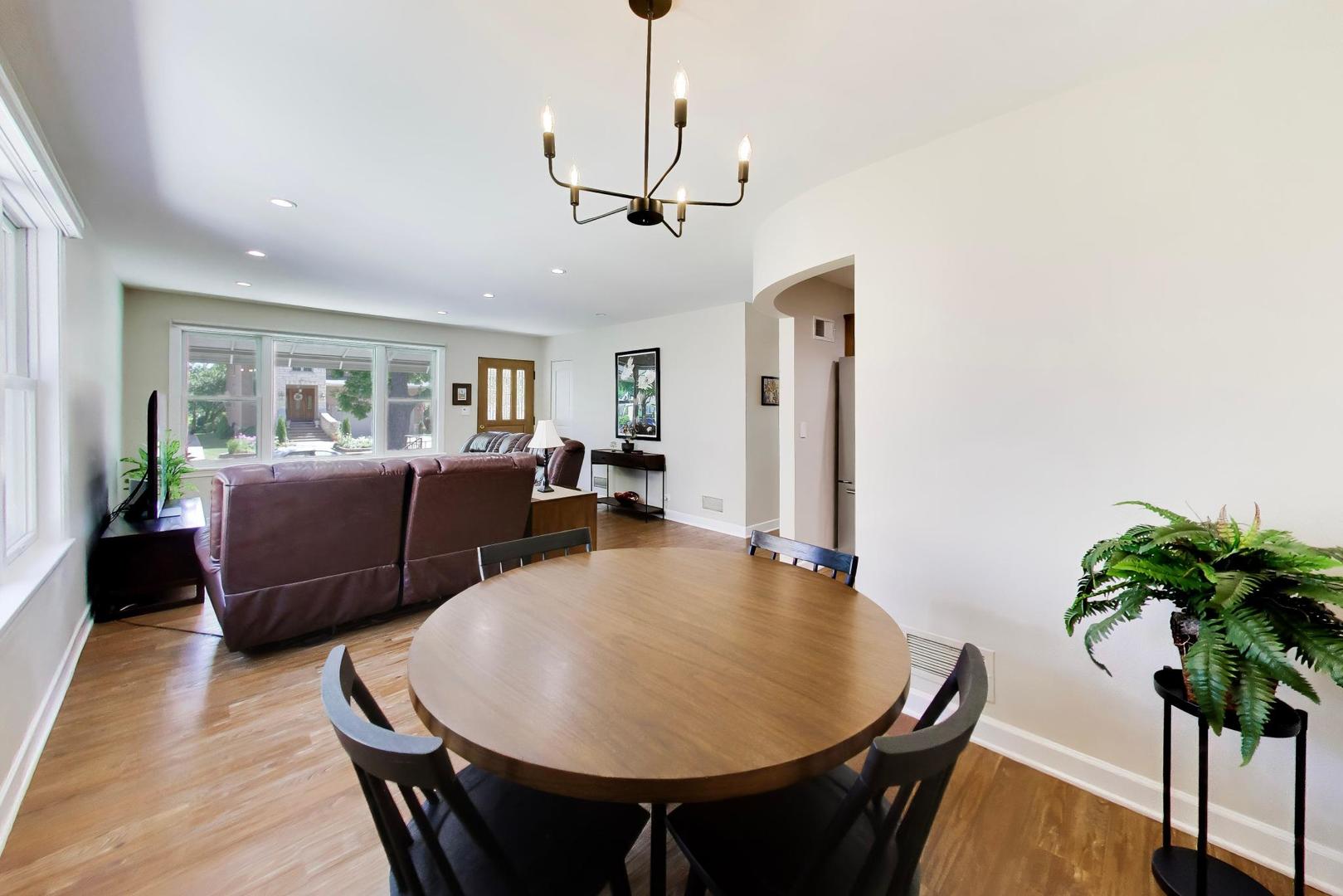 8312 N Oketo Avenue Property Photo 7