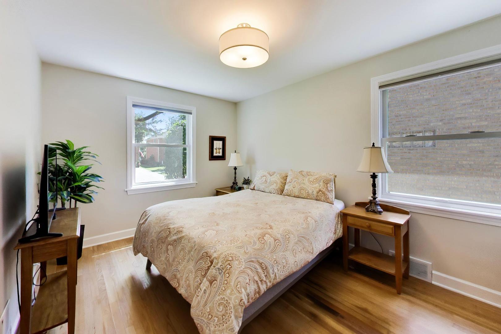 8312 N Oketo Avenue Property Photo 13
