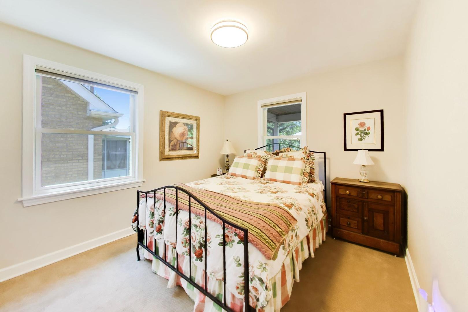 8312 N Oketo Avenue Property Photo 15