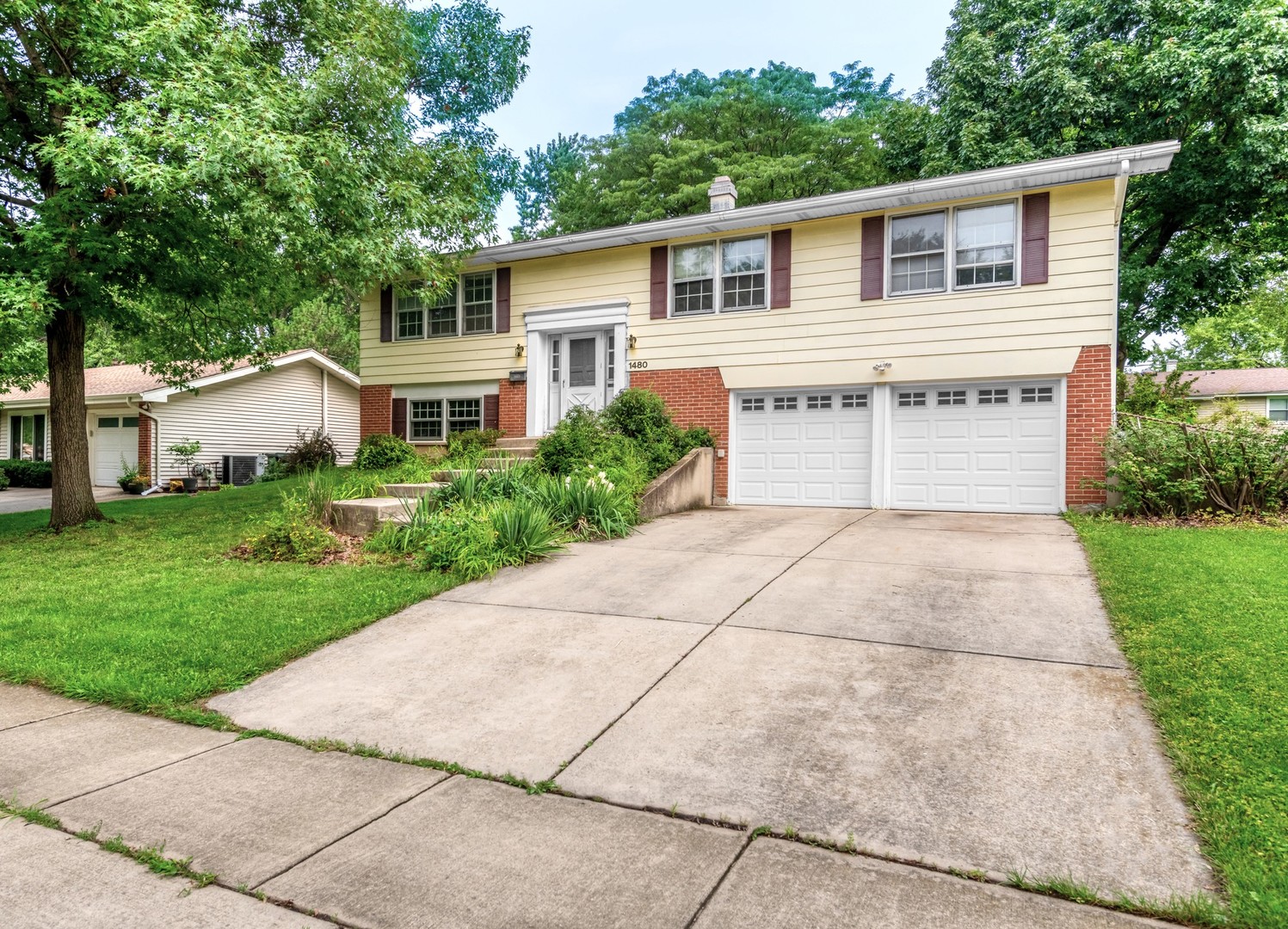 1480 Mayfield Lane Property Photo 1