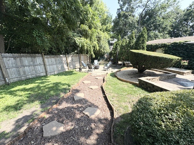 17w163 Oak Lane Property Photo 33