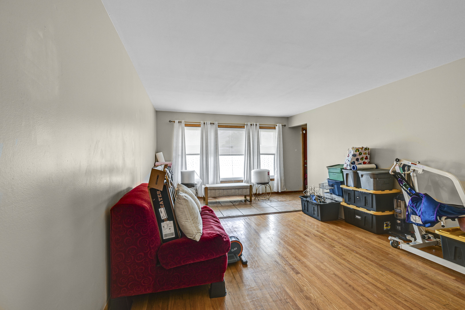 380 Bensley Avenue Property Photo 3