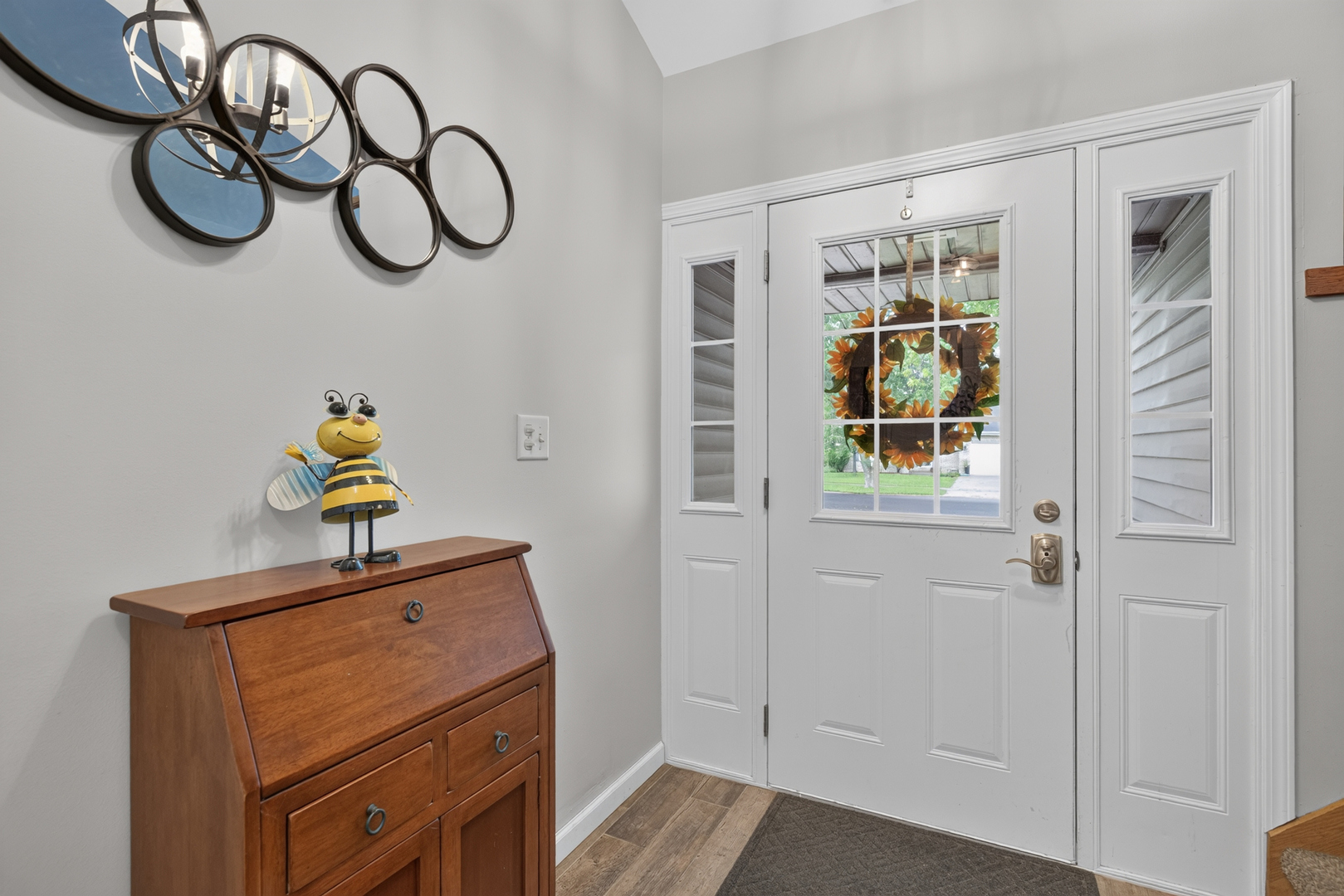 103 Deerpath Drive Property Photo 6