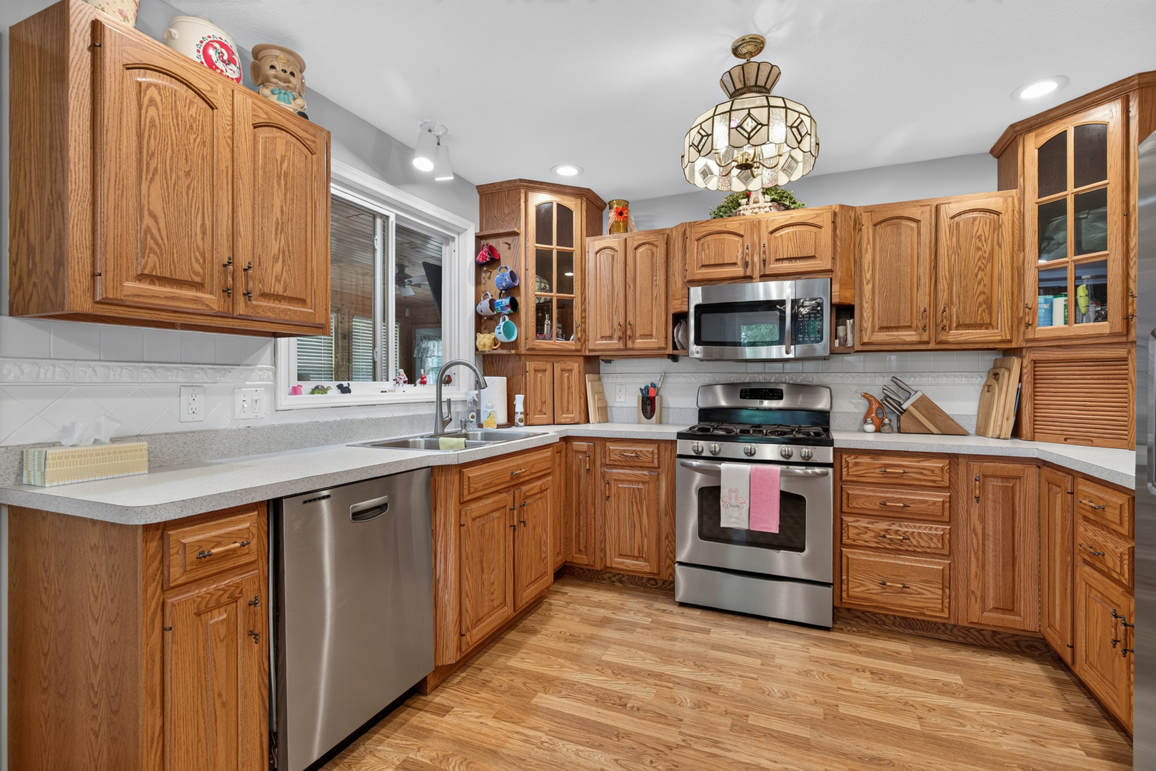 103 Deerpath Drive Property Photo 8