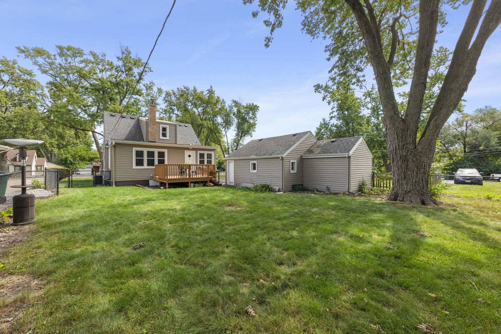 306 N La Londe Avenue Property Photo 16
