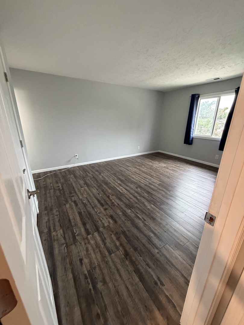 104 N Orr Drive 2 Property Photo 17