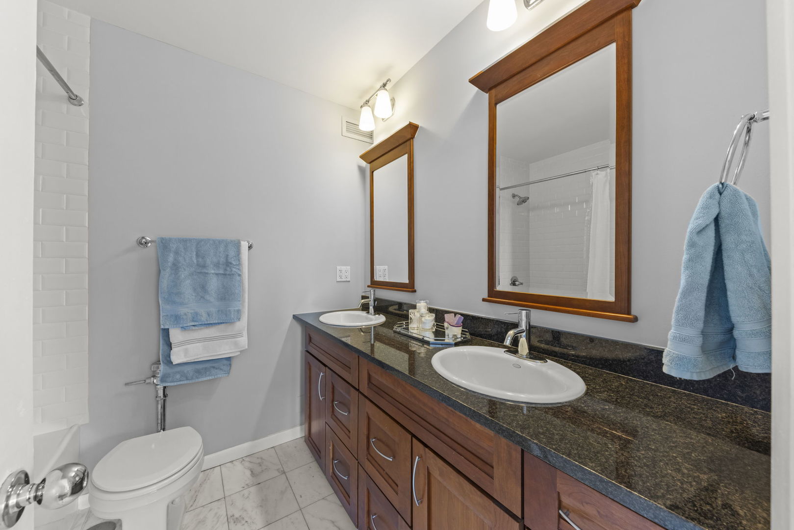 1550 N Lake Shore Drive 17b Property Photo 24