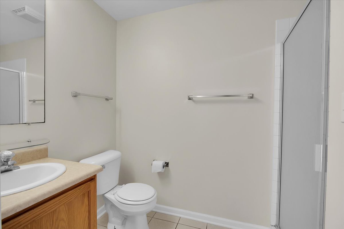 2241 S Archer Avenue 3 Property Photo 4