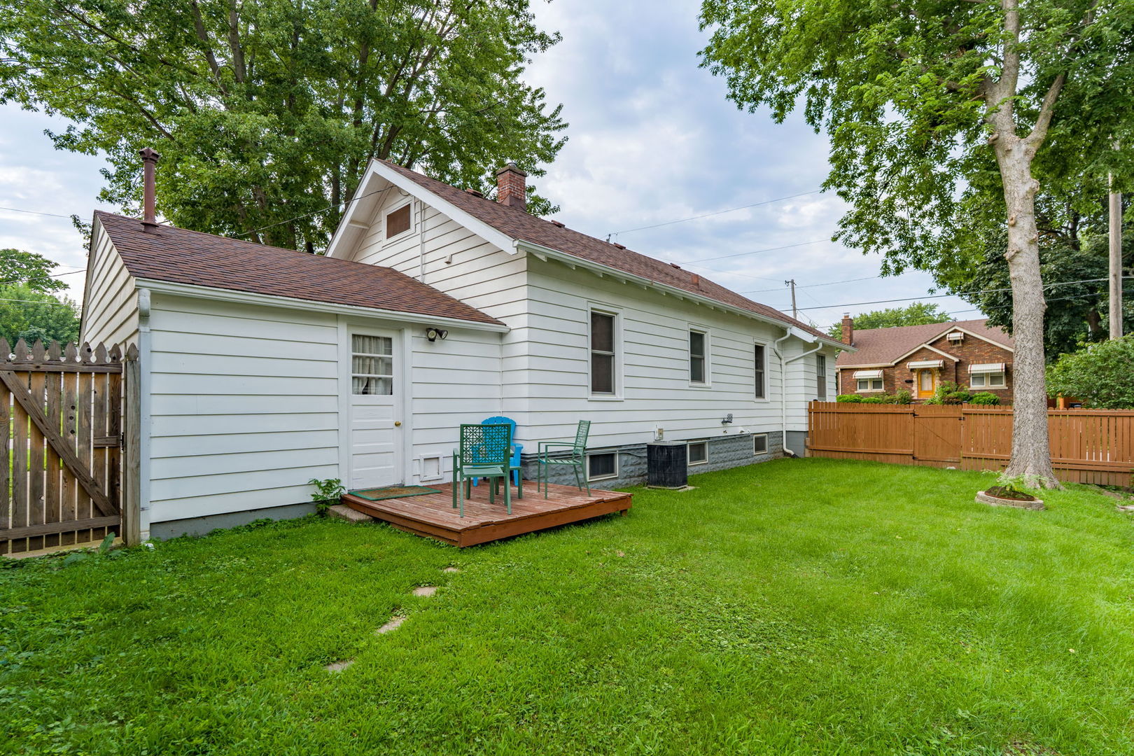 403 E High Street Property Photo 19