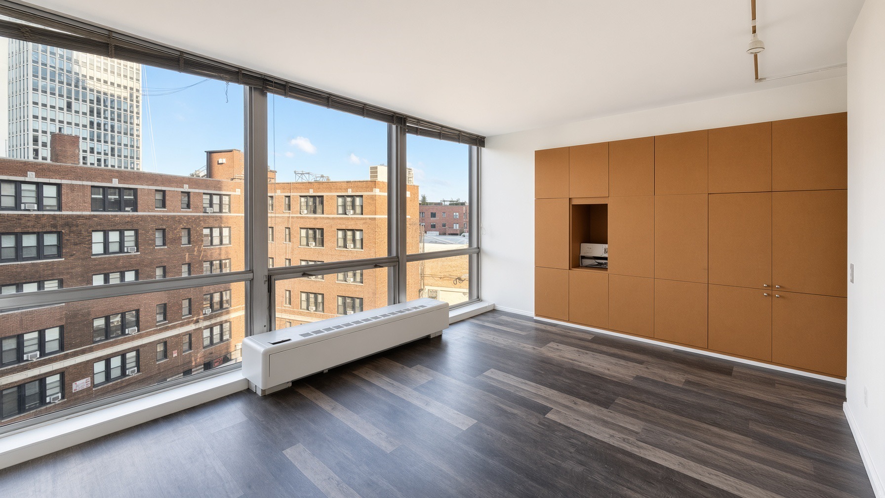 2400 N Lakeview Avenue 614-15 Property Photo 4