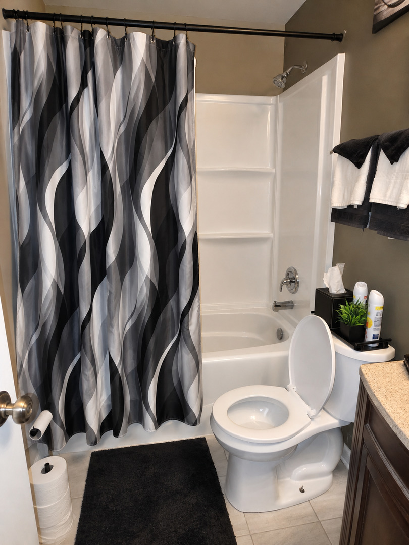 14526 S Muskegon Avenue 1c Property Photo 7