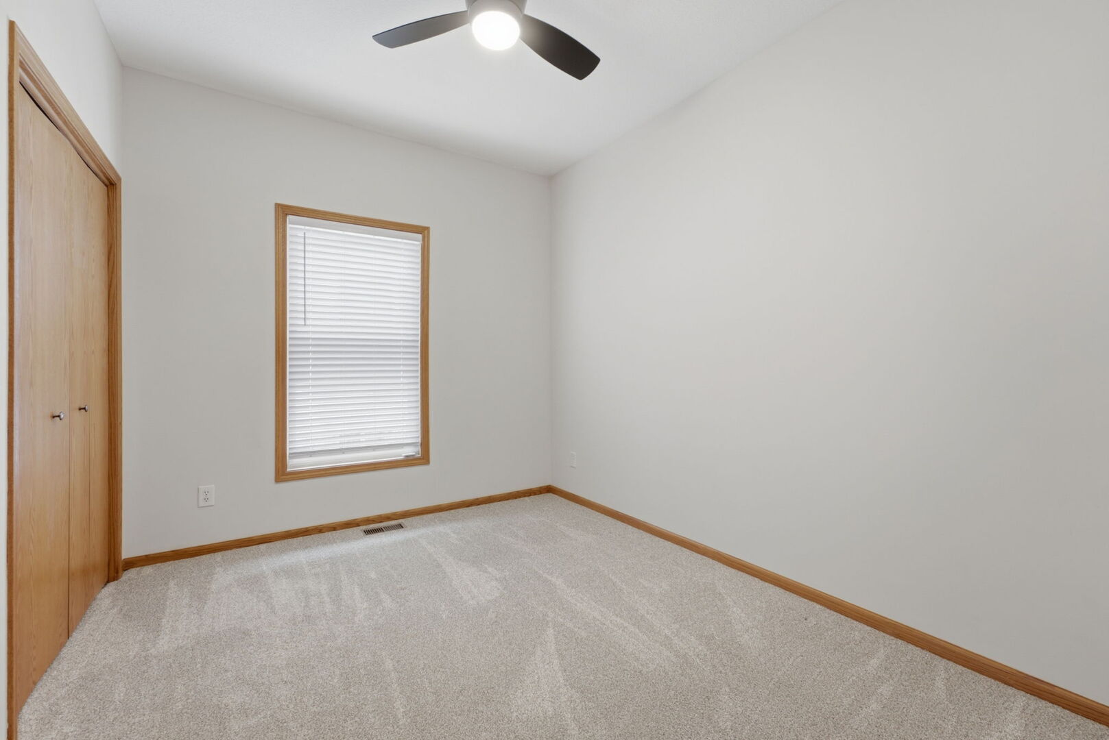 4626 Kelling Street Property Photo 21