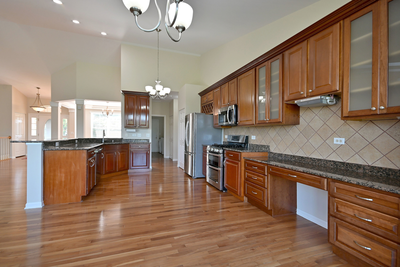 11819 Wolf Creek Lane Property Photo 16