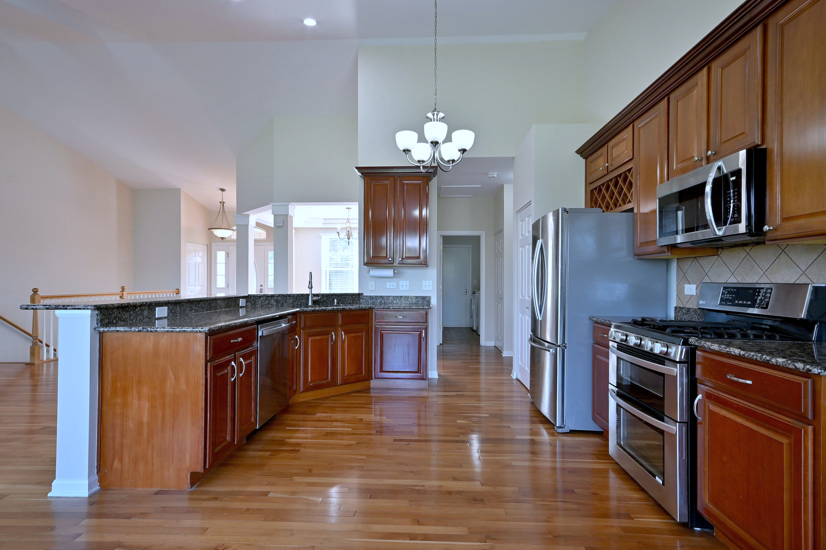 11819 Wolf Creek Lane Property Photo 17