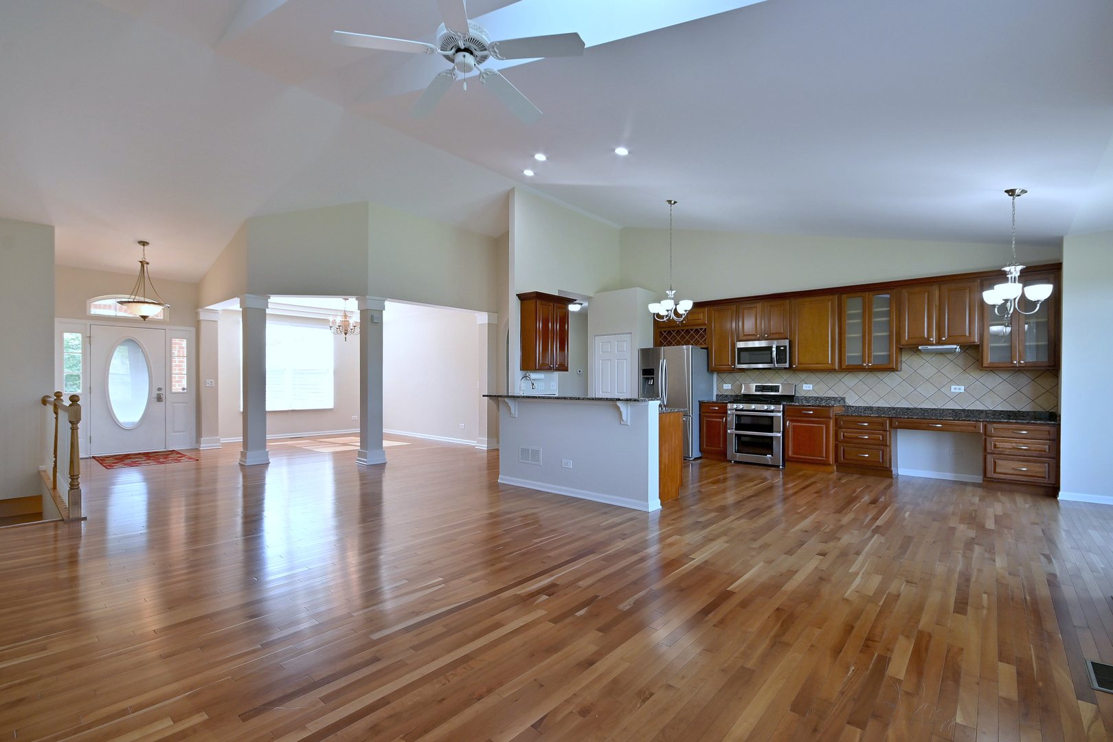 11819 Wolf Creek Lane Property Photo 18