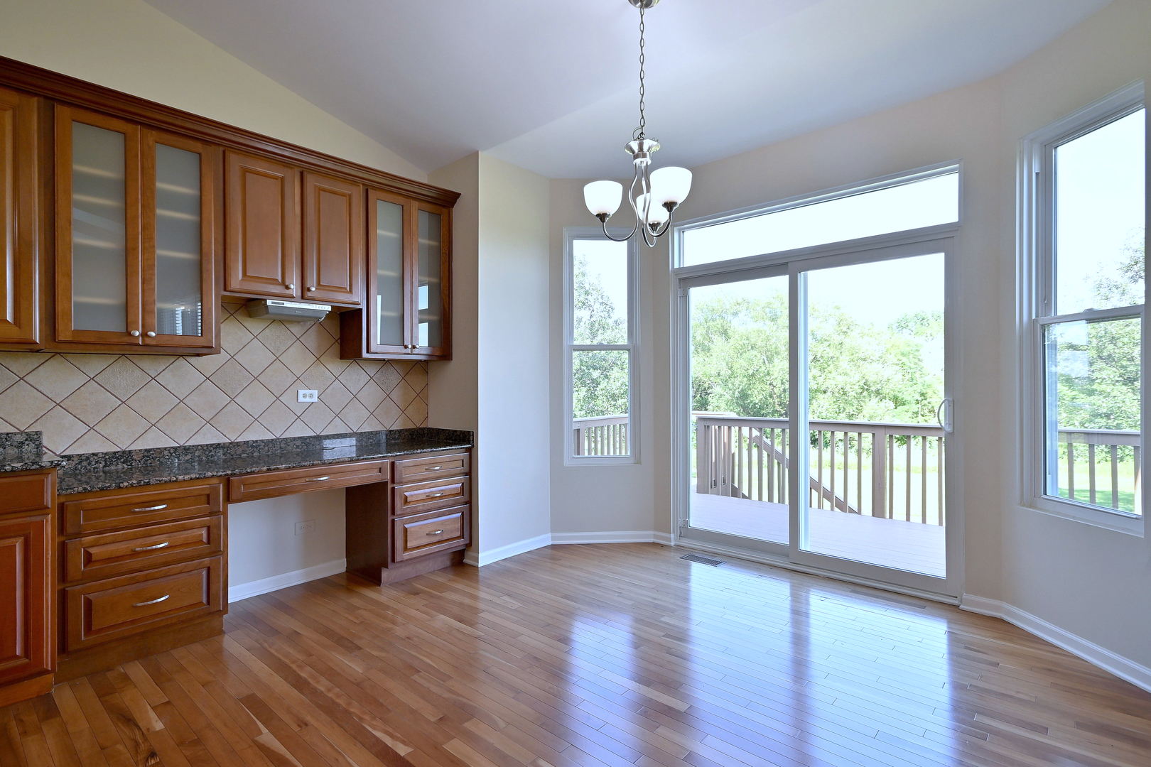 11819 Wolf Creek Lane Property Photo 20