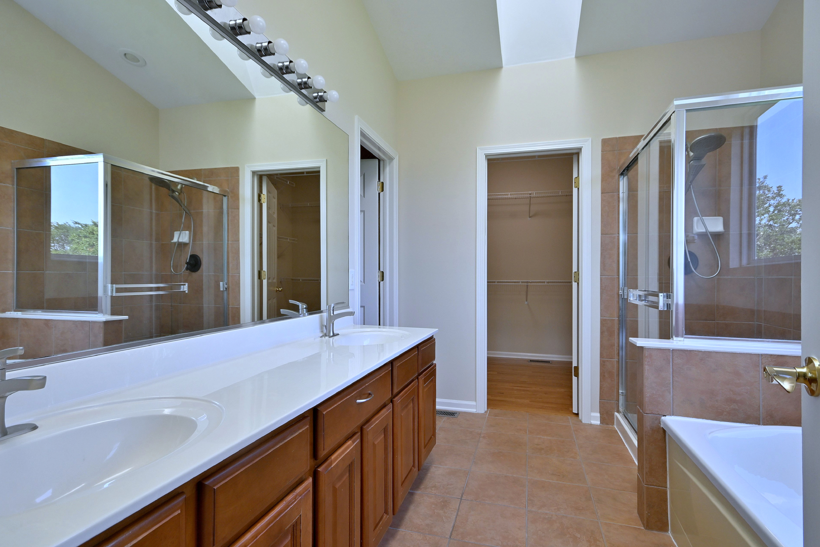 11819 Wolf Creek Lane Property Photo 30