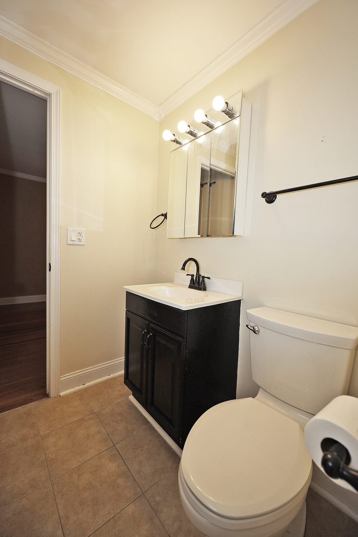 503 Case Court Property Photo 8